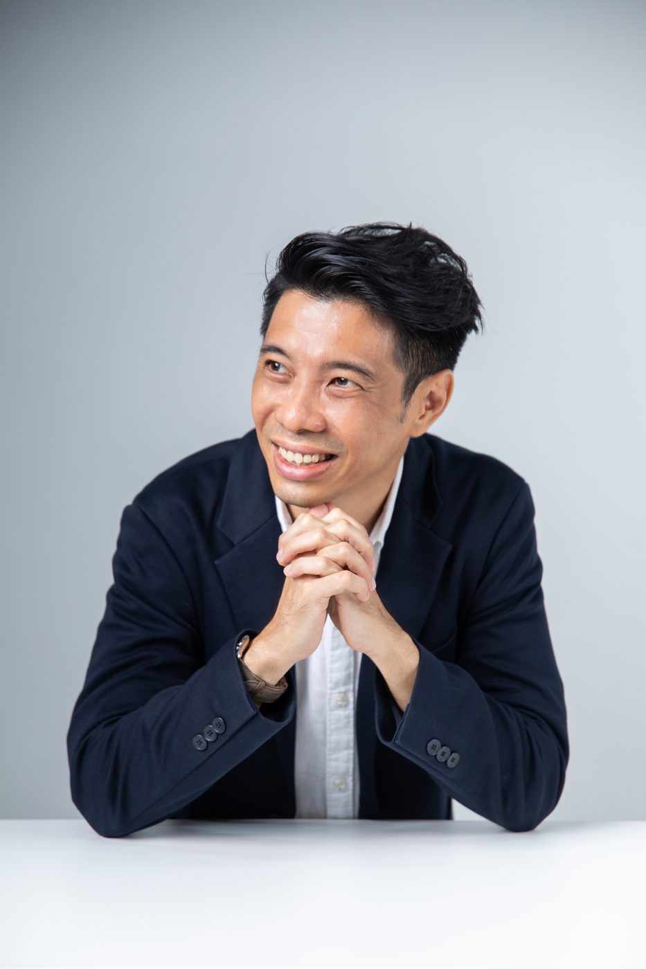 Executive portrait photography Singapore — male corporate headshot Redhill studio